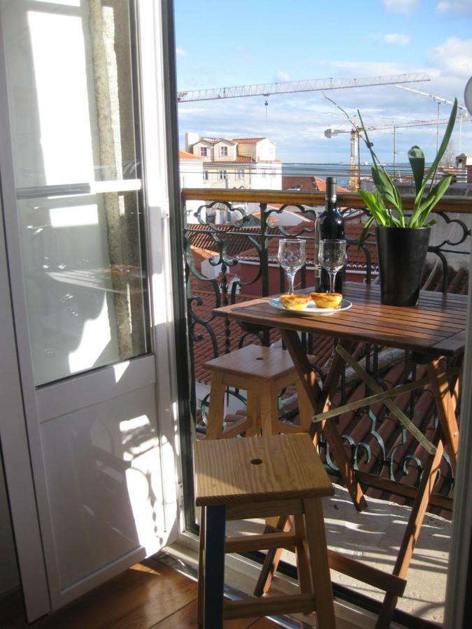 Alfama Cozy Loft Apartment Lisbon Bagian luar foto